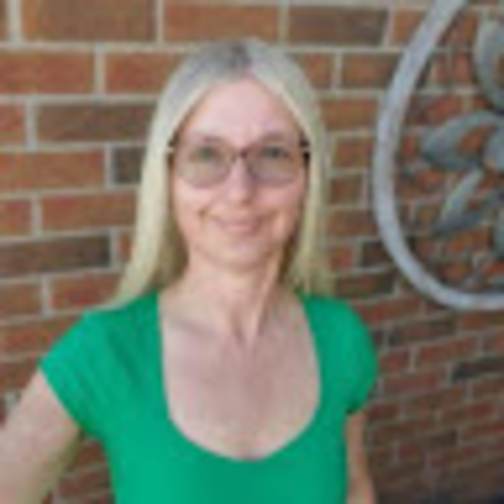 Meet your Posher, Christine